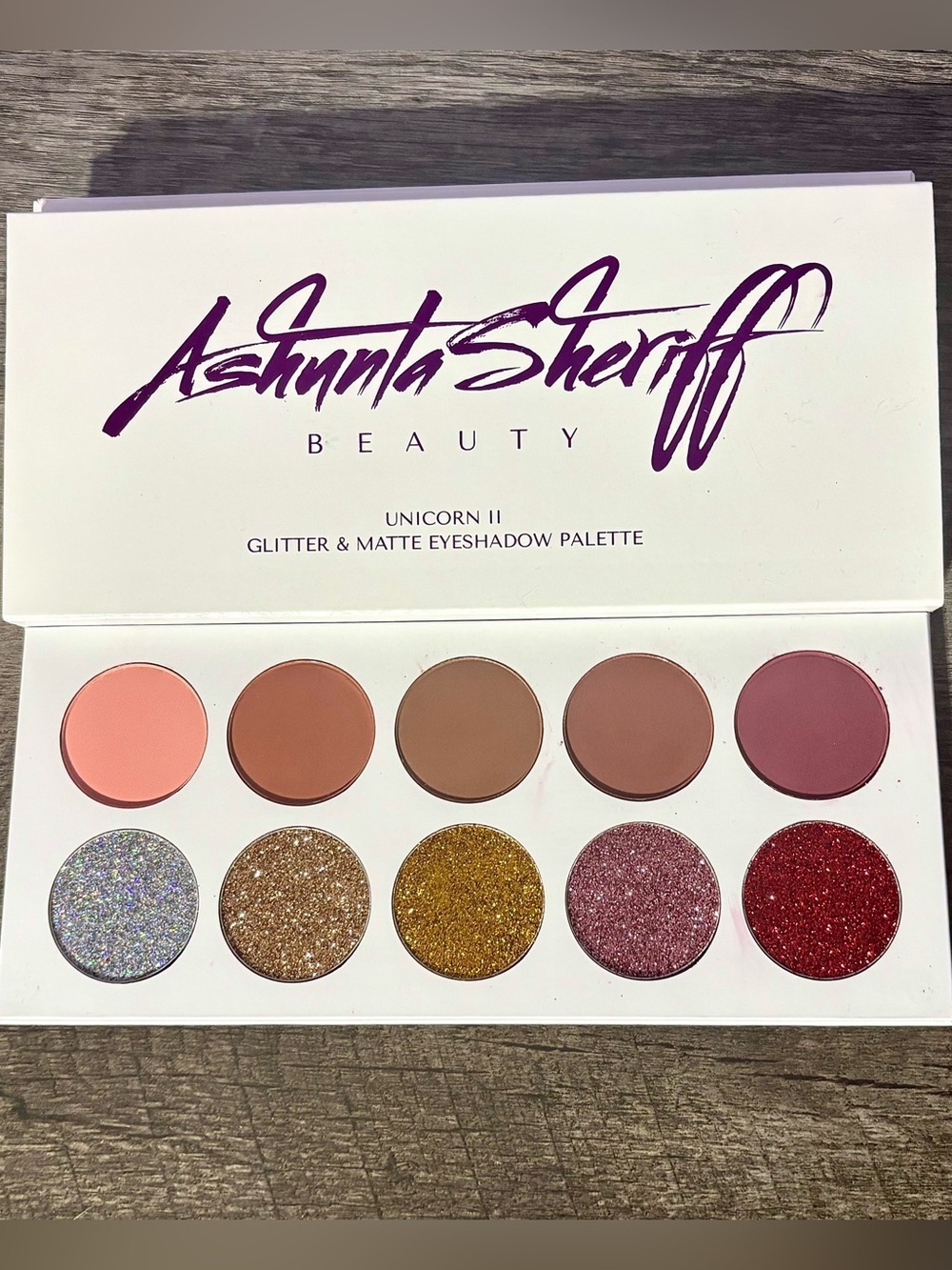 Ashunta Sheriff Beauty Unicorn II Glitter & Matte Eye Shadow Palette NEW Makeup